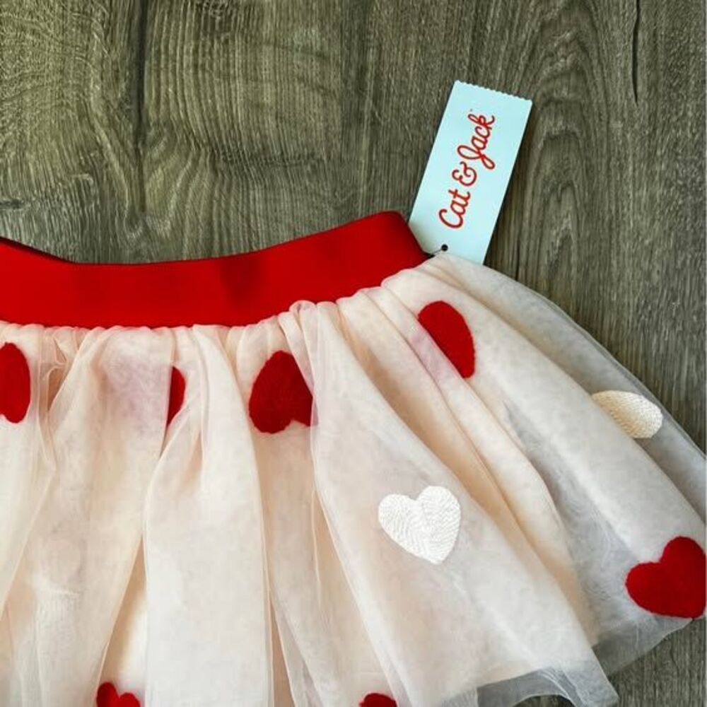 NEW Cat & Jack Hearts  Valentine Tutu Skirt
